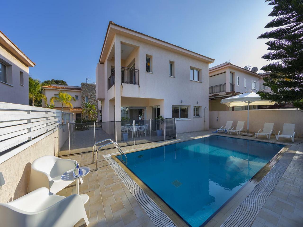 Villa Michelle 2 Protaras Exterior foto